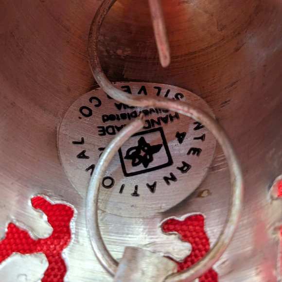 Reindeer Bell Silver Plated Engraved Vtg 1994 International Silver - Picture 8 of 8